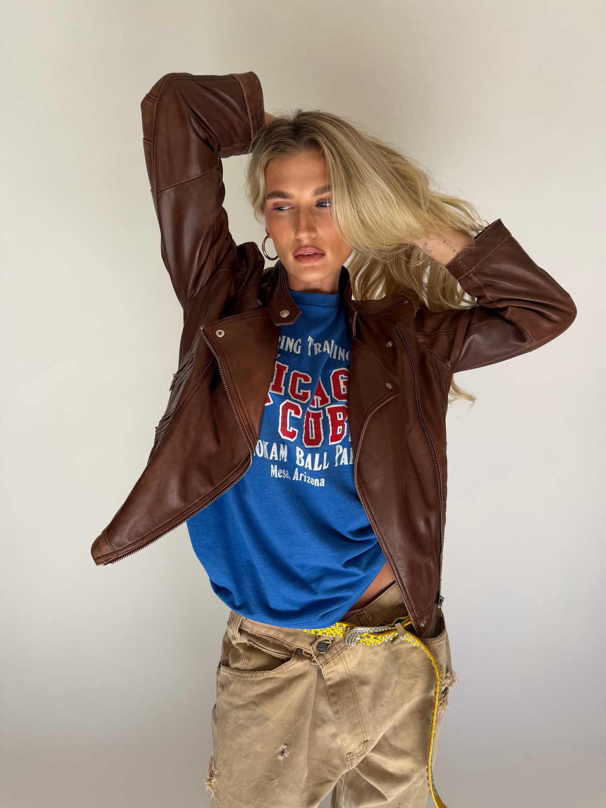 VINTAGE BROWN LEATHER JACKET