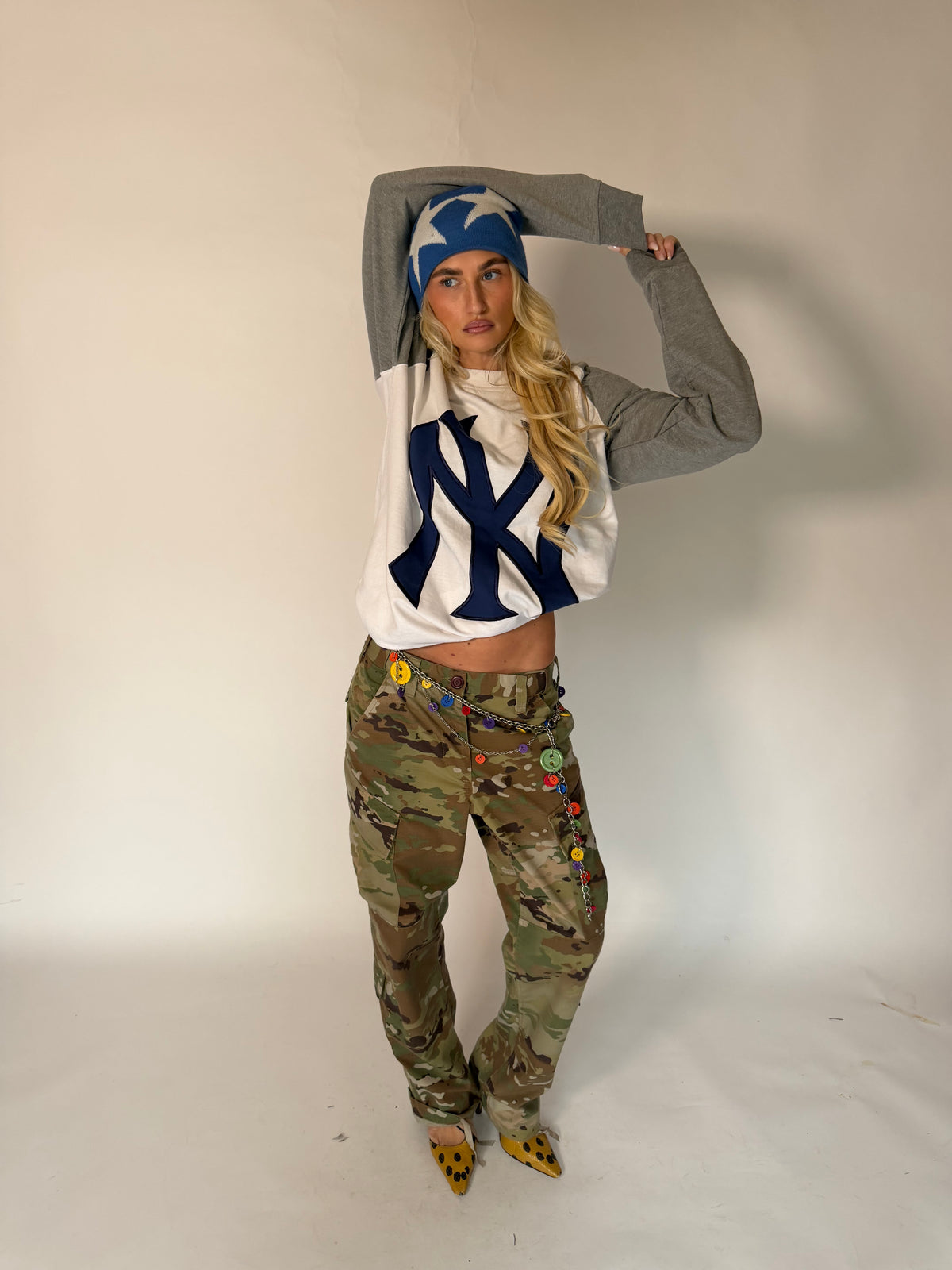 VINTAGE NEW YORK YANKEES SWEATSHIRT