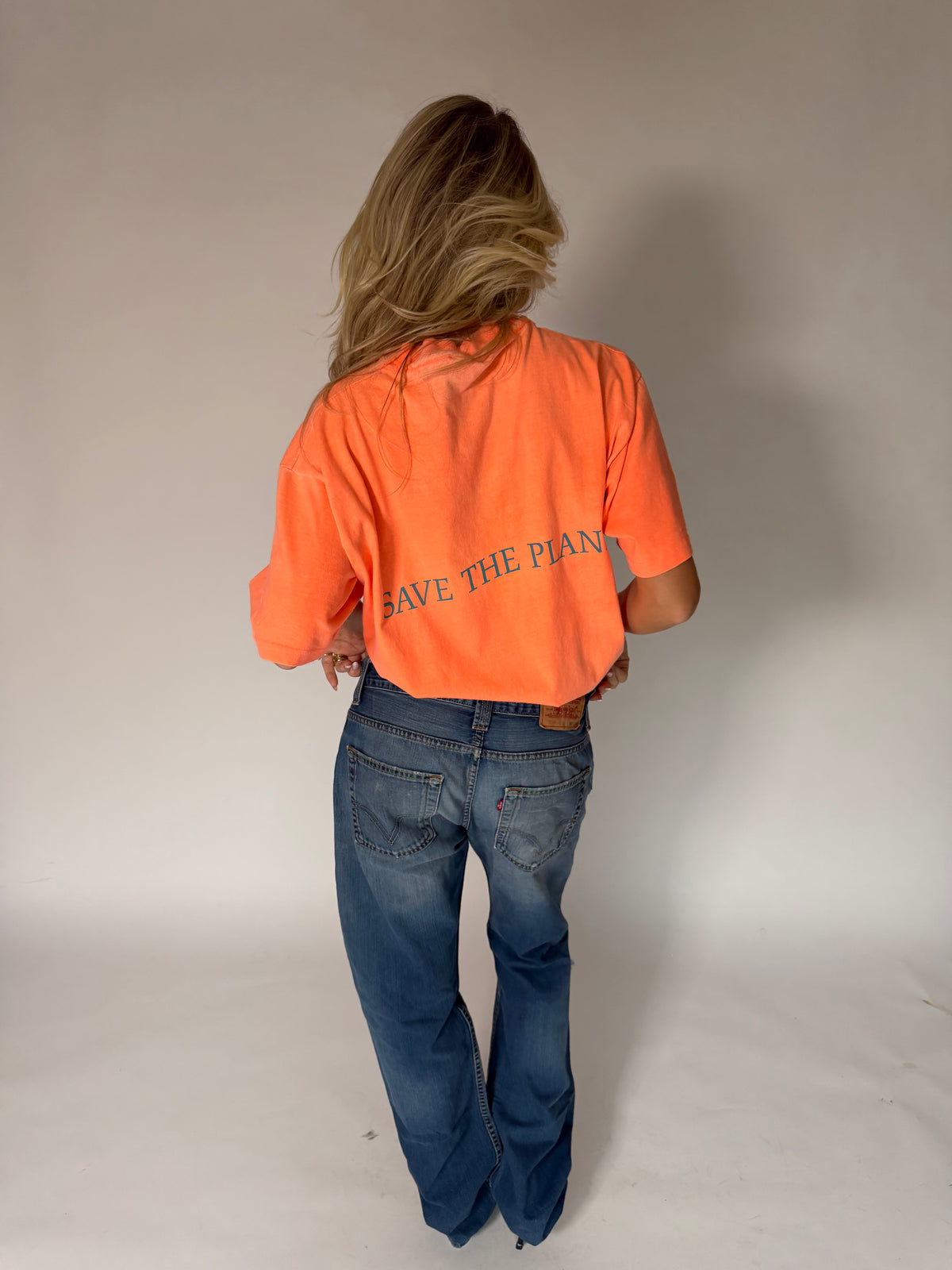 VINTAGE ORANGE HARD ROCK CAFE ORLANDO TEE