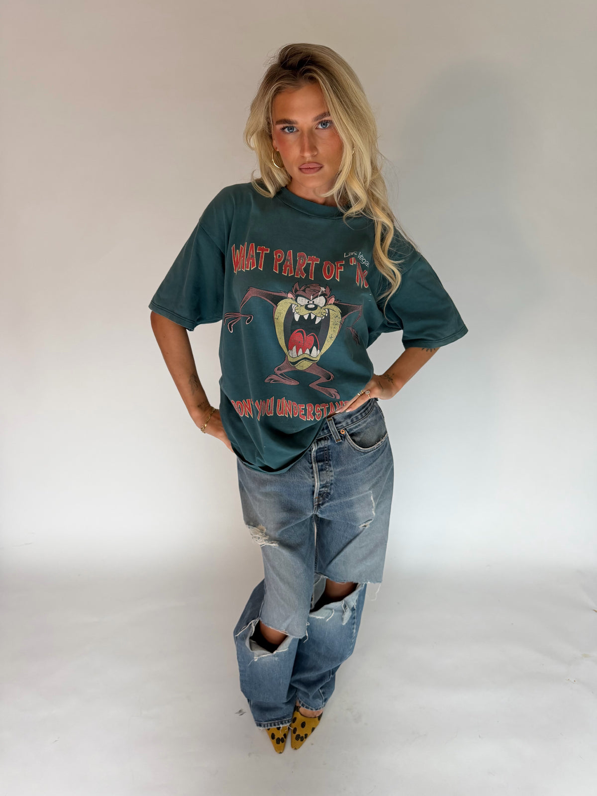 VINTAGE TAZ GRAPHIC TEE
