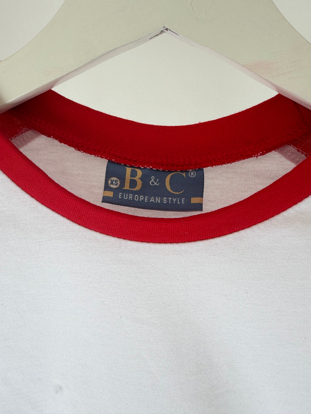 RED & WHITE RAGLAN LONGSLEEVE