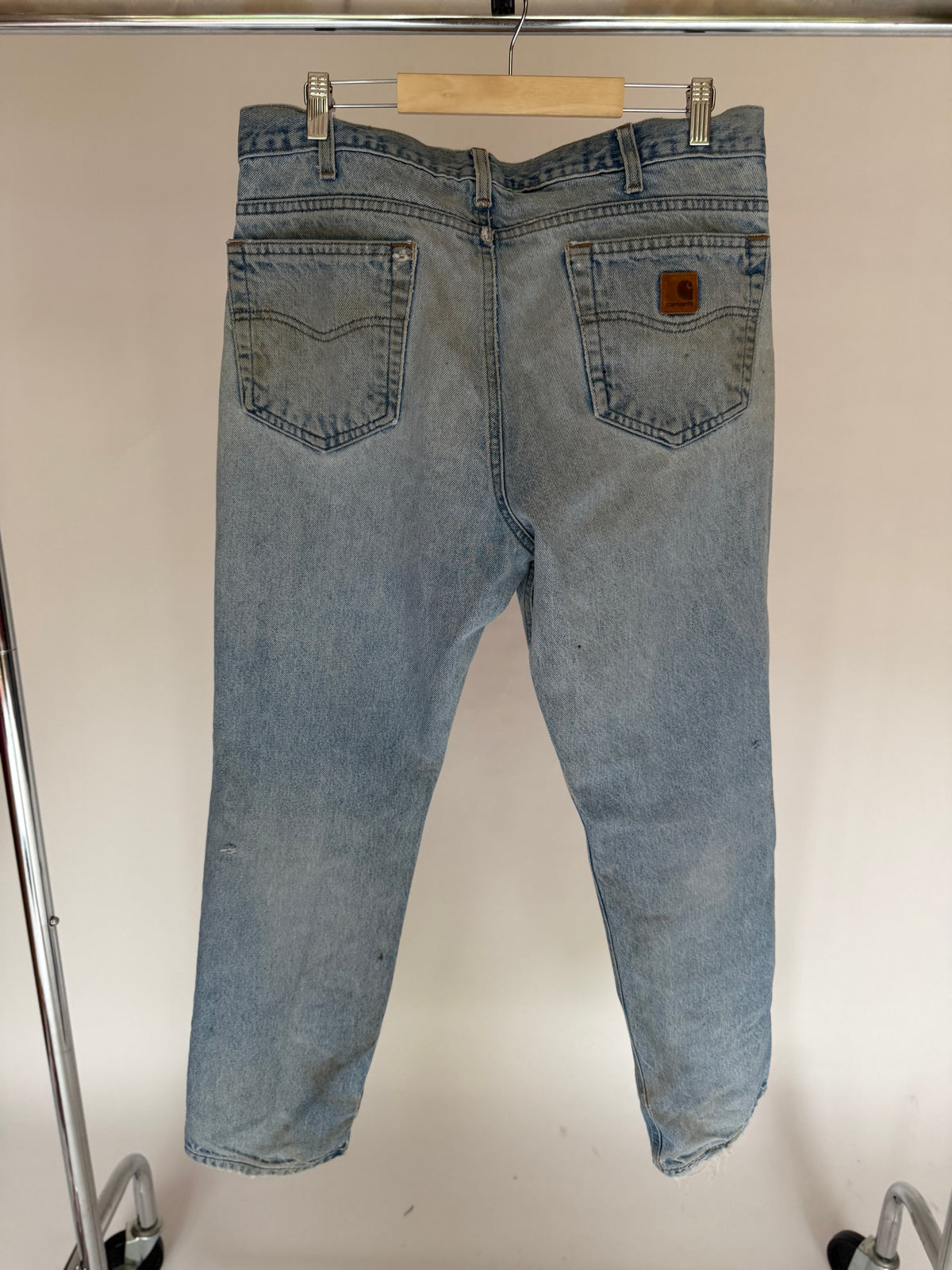 VINTAGE CARHARTT DISTRESSED DENIM JEANS