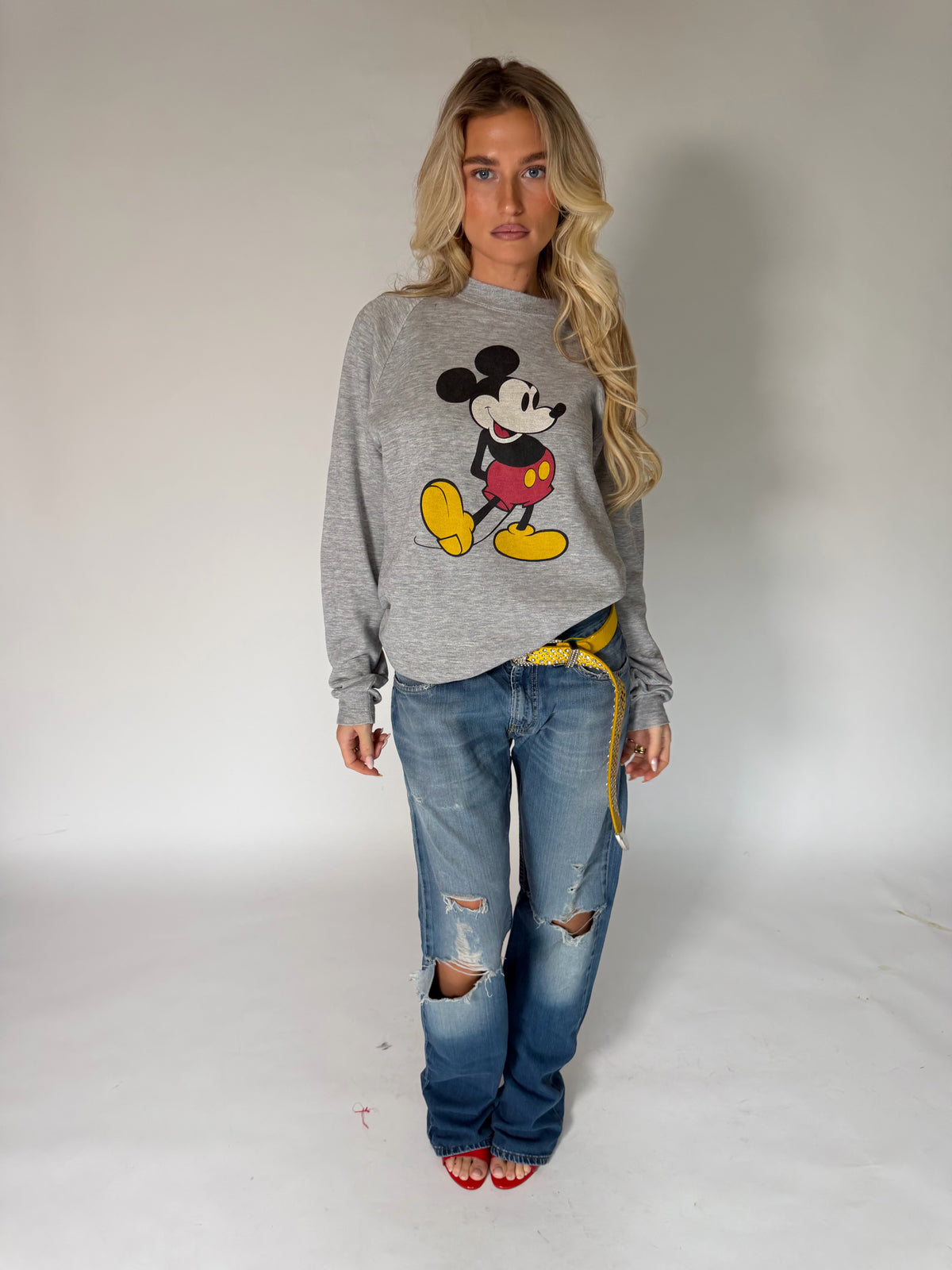 VINTAGE GREY MICKEY MOUSE GRAPHIC SWEATER