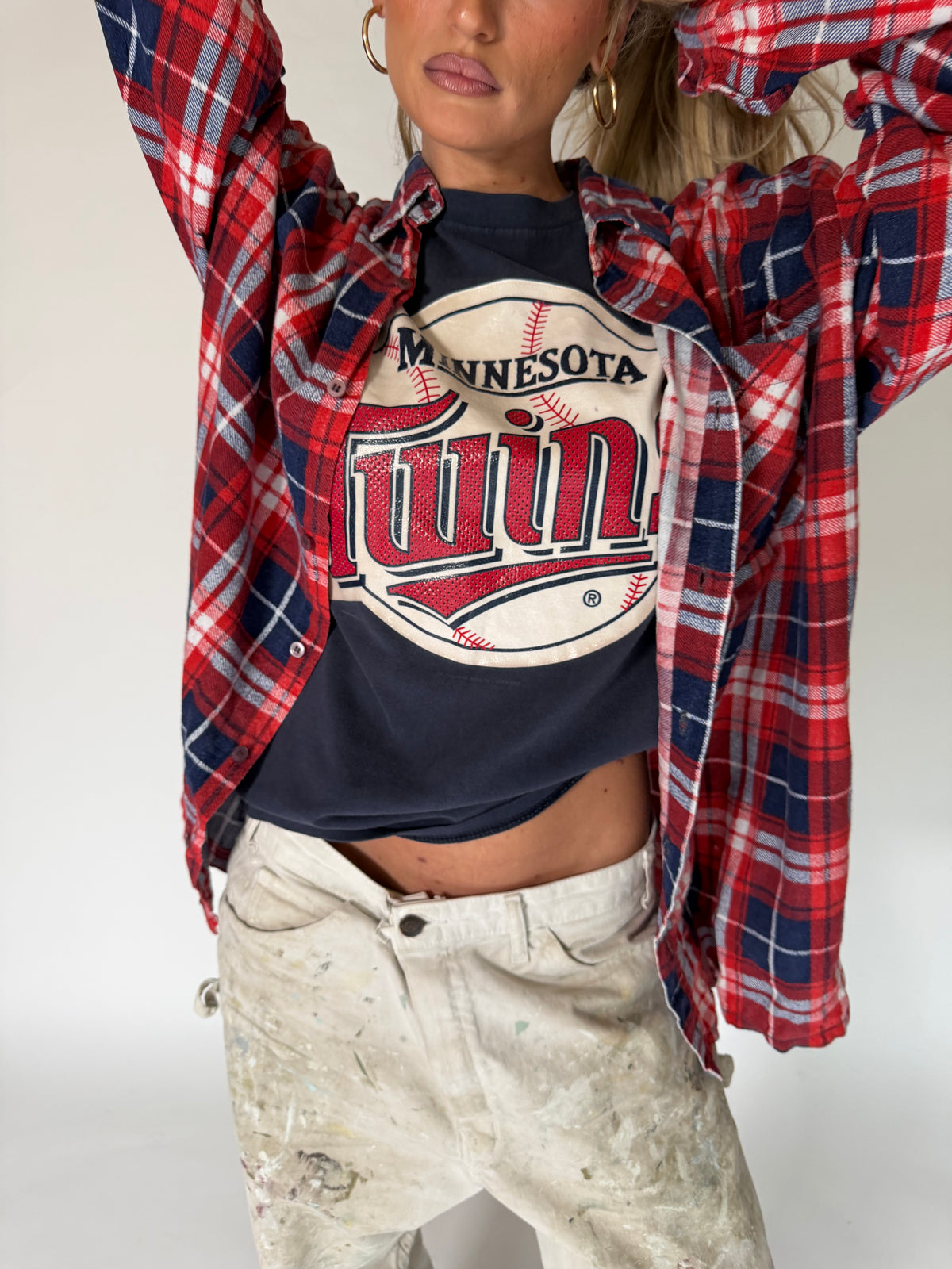 VINTAGE RED & BLUE PLAID FLANNEL SHIRT