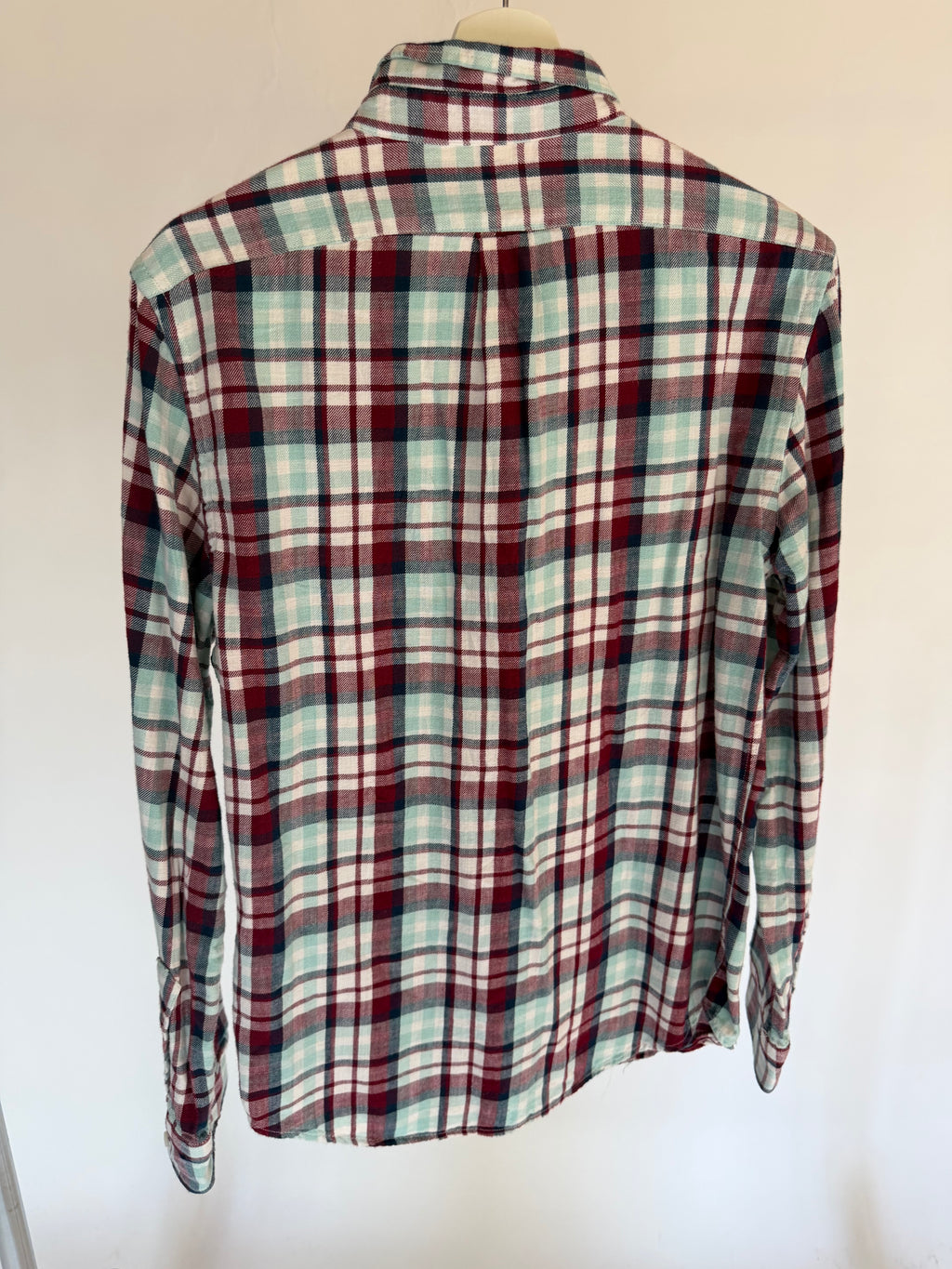 VINTAGE WHITE & BLUE PLAID FLANNEL