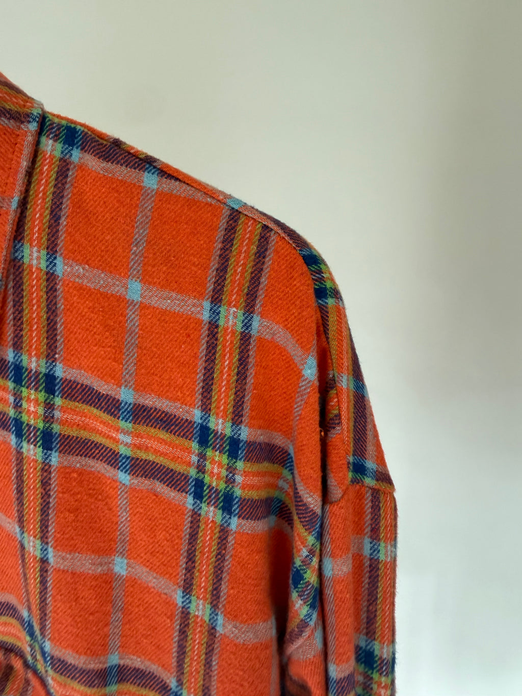 VINTAGE ORANGE PLAID FLANNEL SHIRT