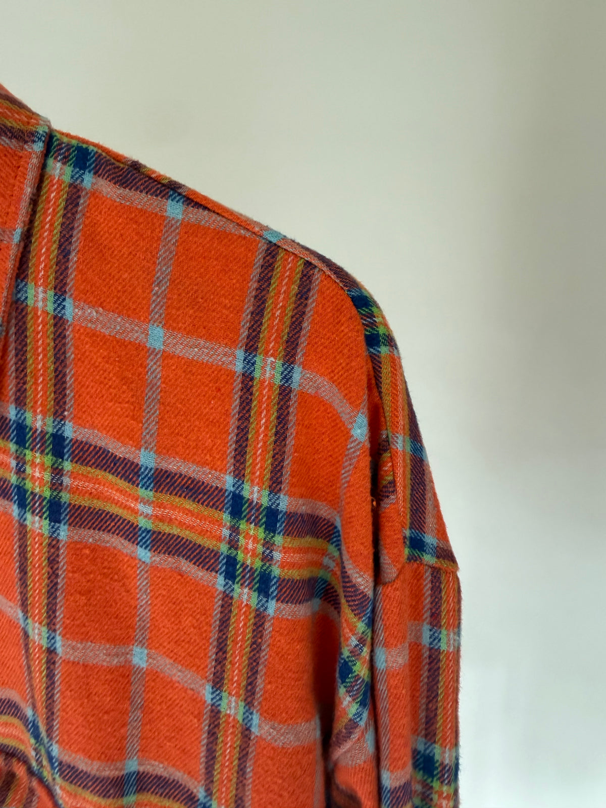 VINTAGE ORANGE PLAID FLANNEL SHIRT