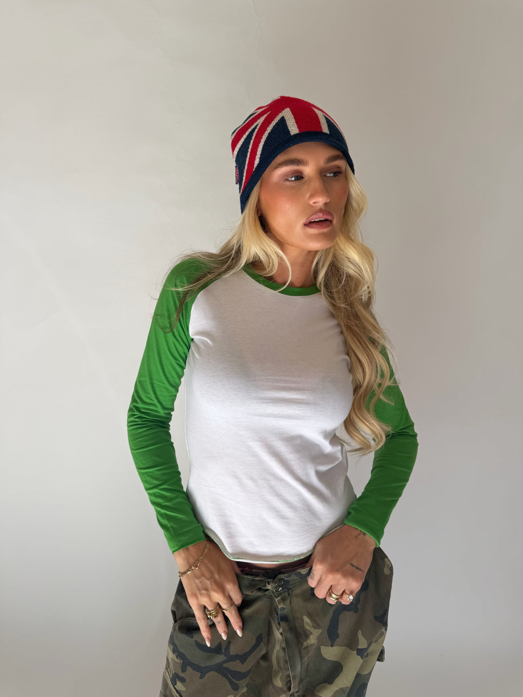 GREEN & WHITE RAGLAN LONGSLEEVE