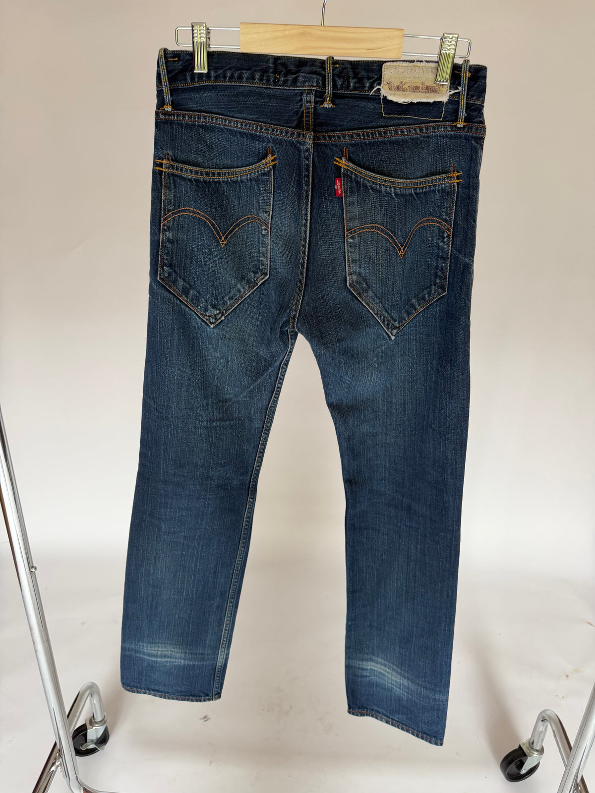 VINTAGE LEVI’S 504 JEANS