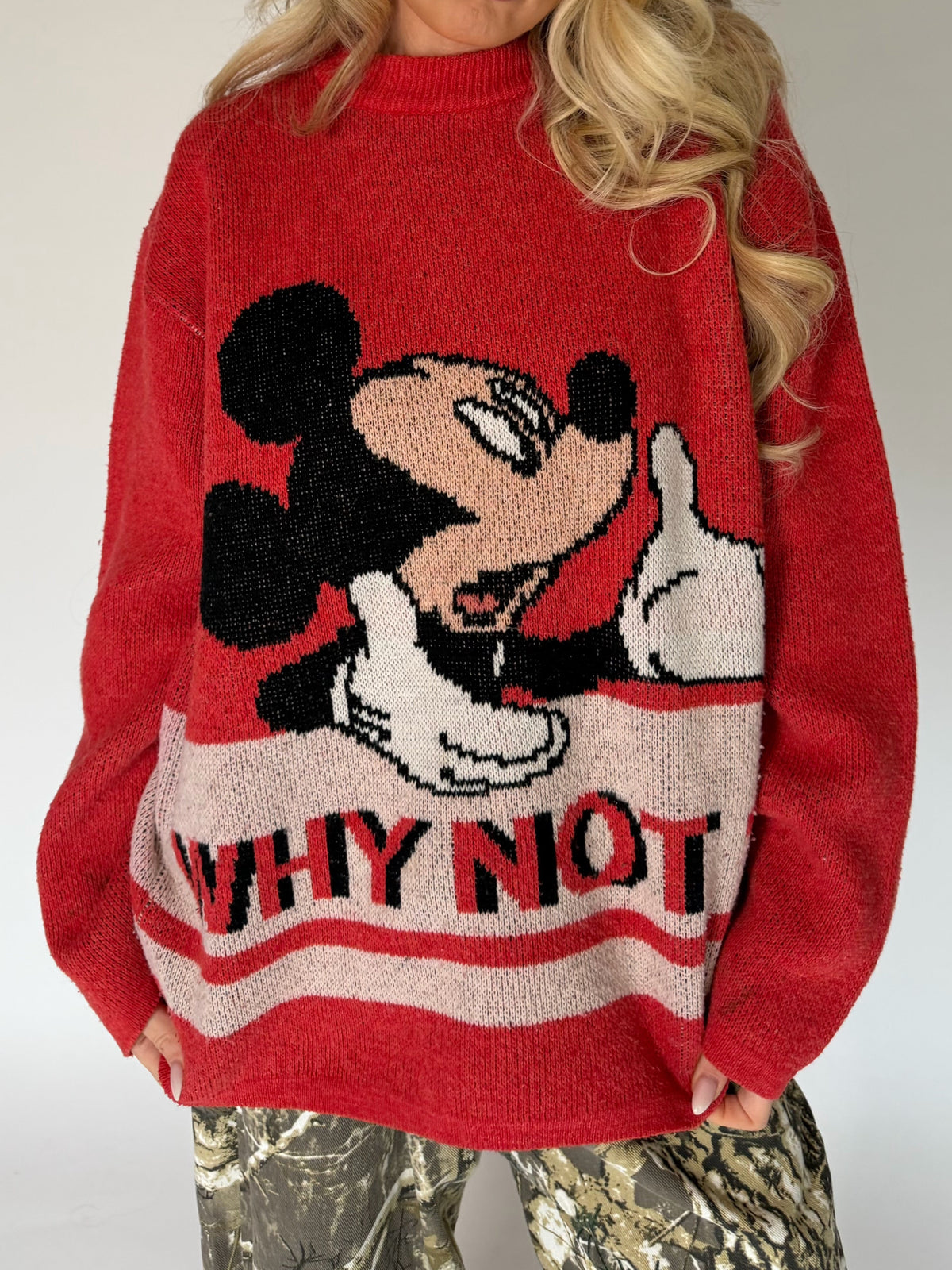 VINTAGE MICKEY MOUSE KNITTED SWEATER