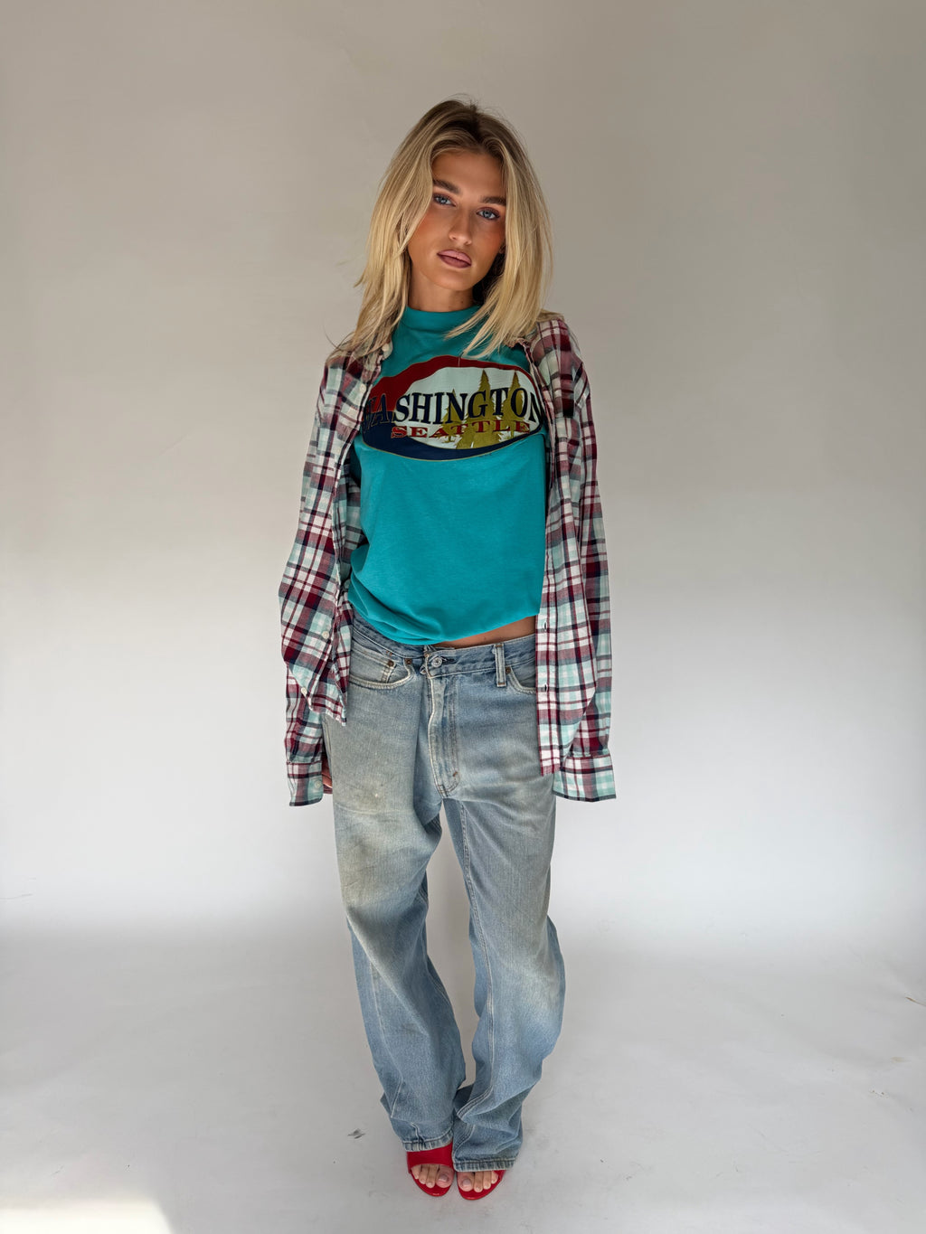 VINTAGE WHITE & BLUE PLAID FLANNEL