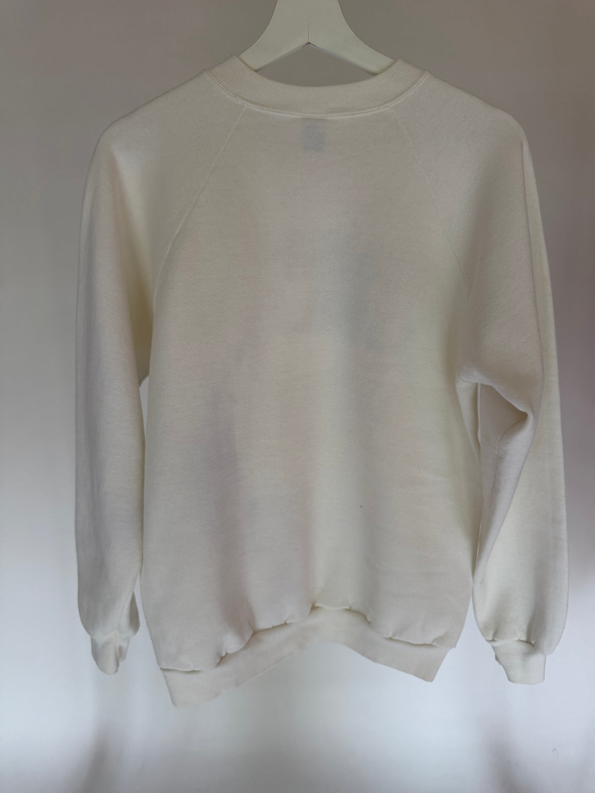 VINTAGE IRISH GIRLS GRAPHIC SWEATSHIRT