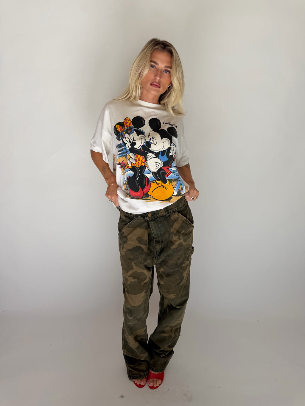 VINTAGE 90’S MICKEY & MINNIE CALIFORNIA TEE