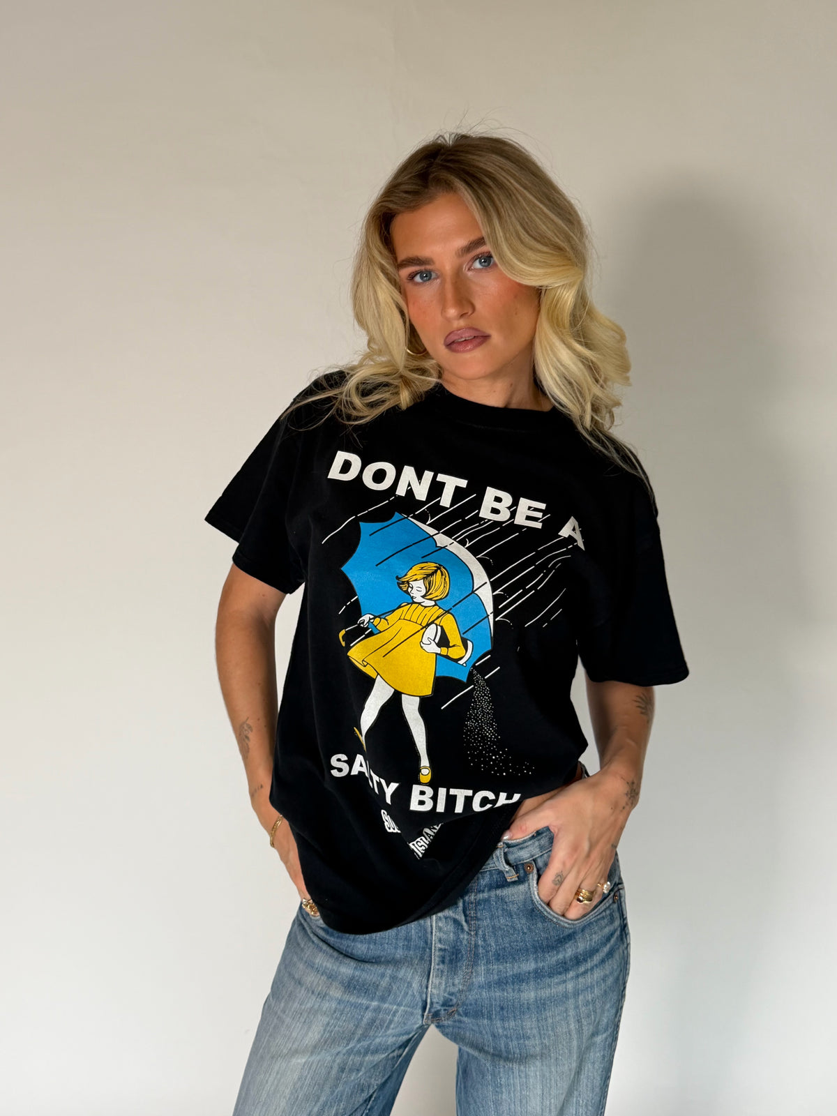 VINTAGE SALTY B* GRAPHIC TEE