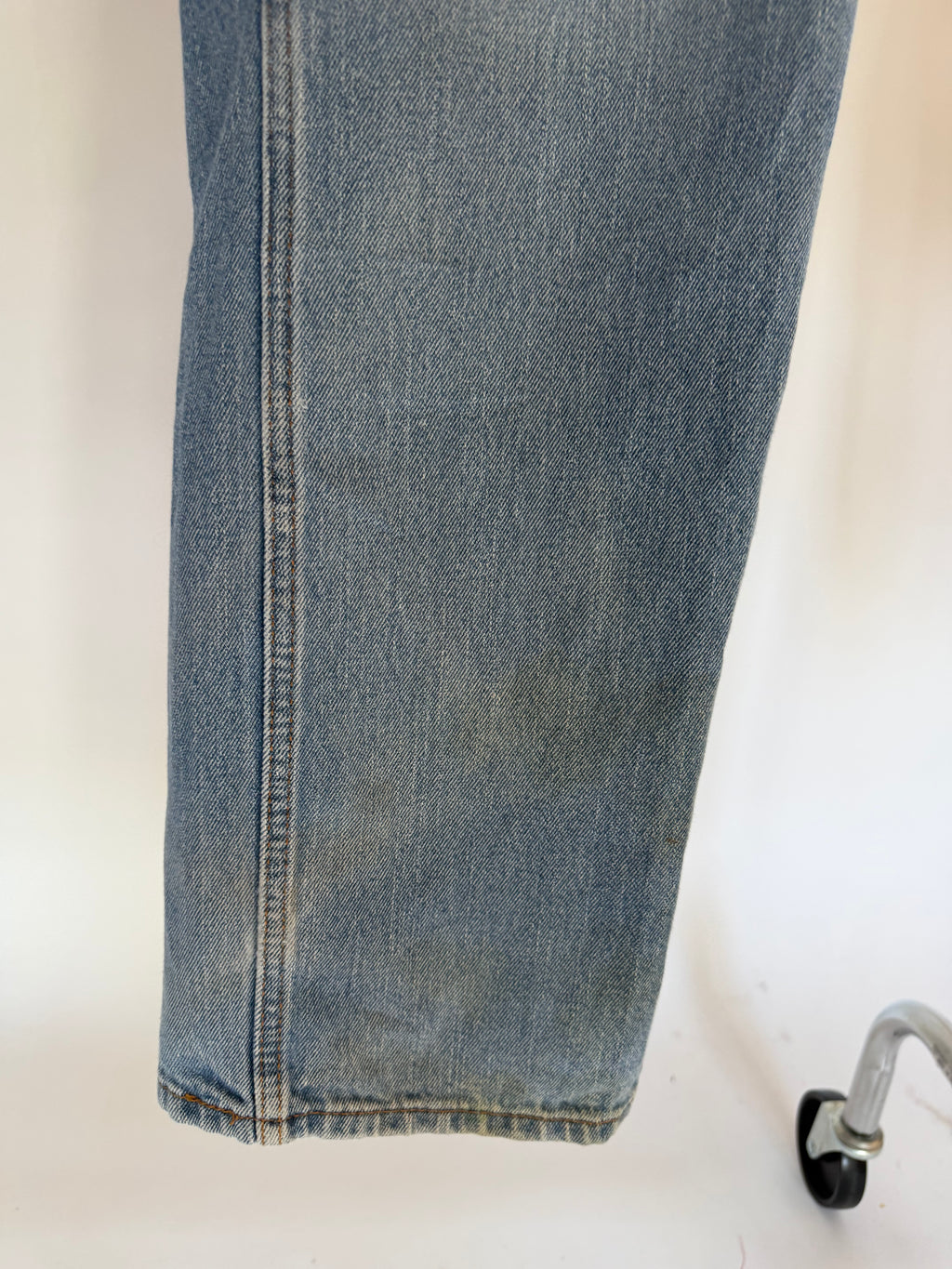 VINTAGE LEVI’S 505 JEANS