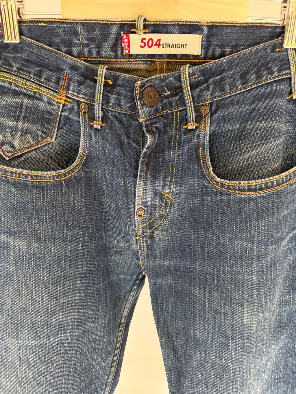 VINTAGE LEVI’S 504 JEANS