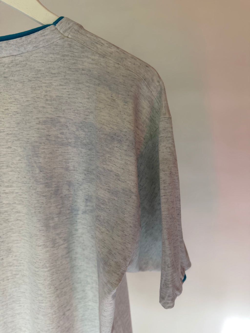 VINTAGE MR. RIGHT GRAPHIC TEE