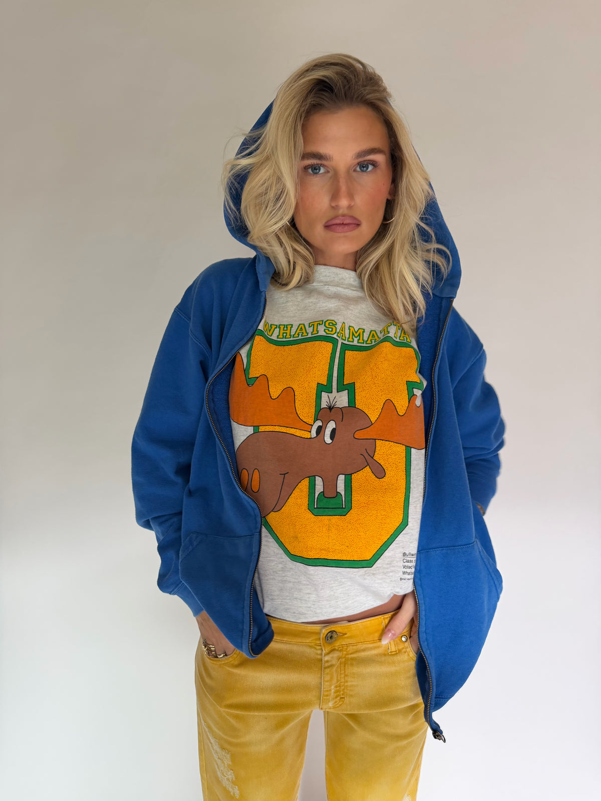 VINTAGE BLUE FRUIT OF THE LOOM ZIP HOODIE