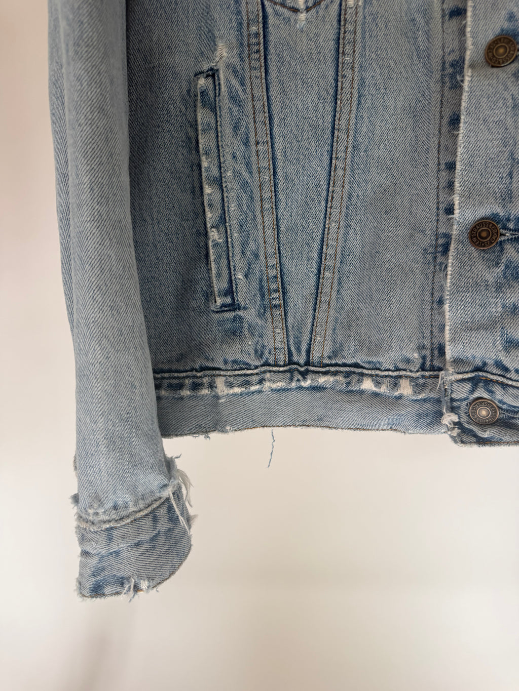 CUSTOMIZED DISTRESSED LEVI’S DENIM JACKET