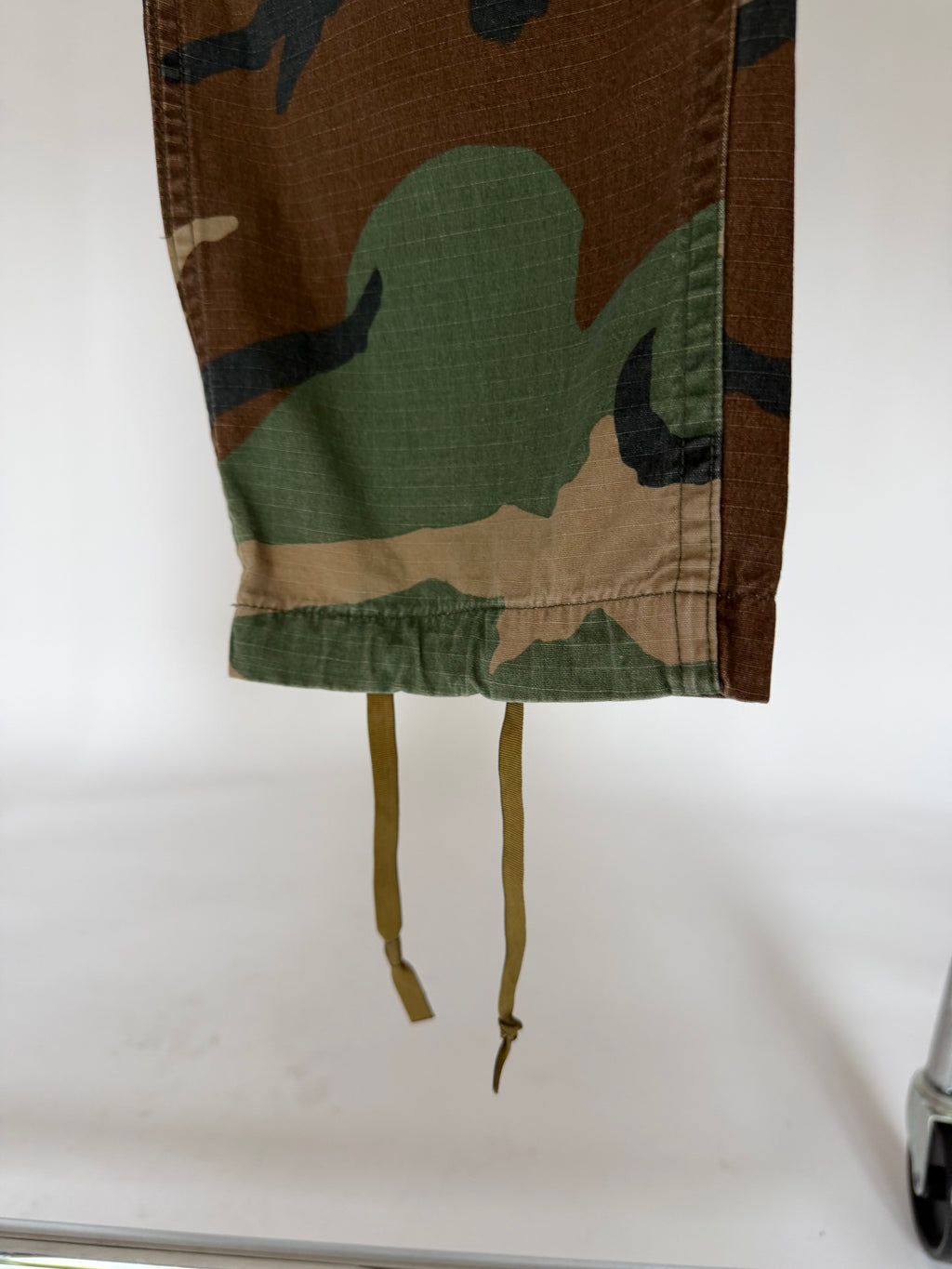CAMO PANTS