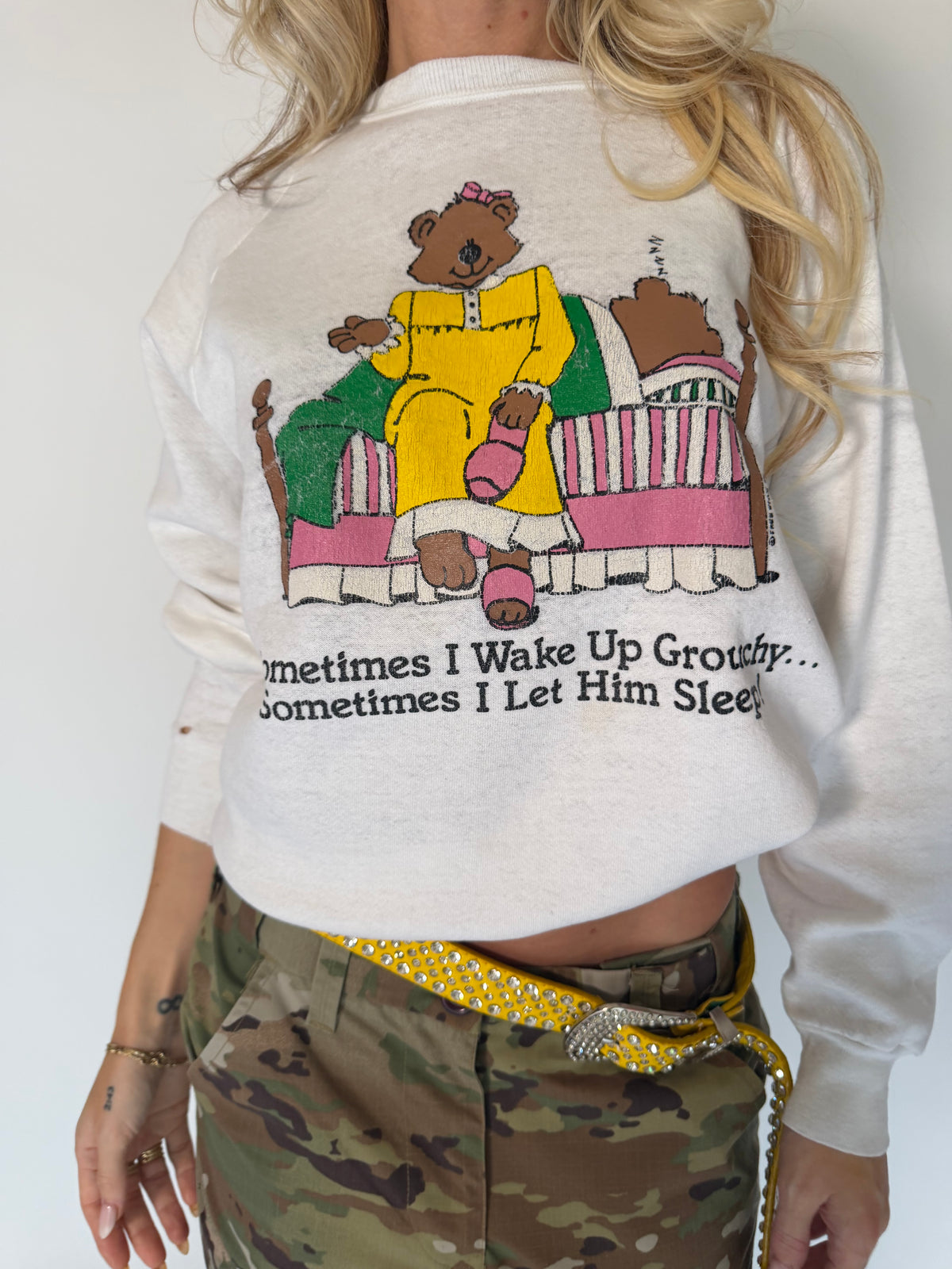 VINTAGE MR. GROUCHY BEAR SWEATSHIRT