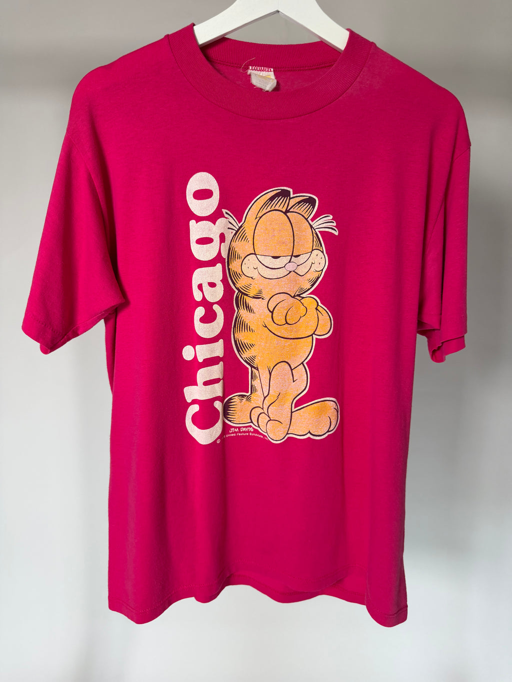 VINTAGE PINK GARFIELD CHICAGO GRAPHIC TEE