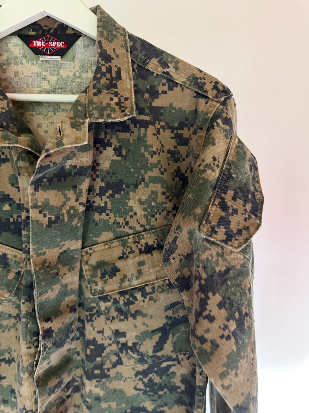 VINTAGE DIGITAL CAMOUFLAGE UTILITY JACKET