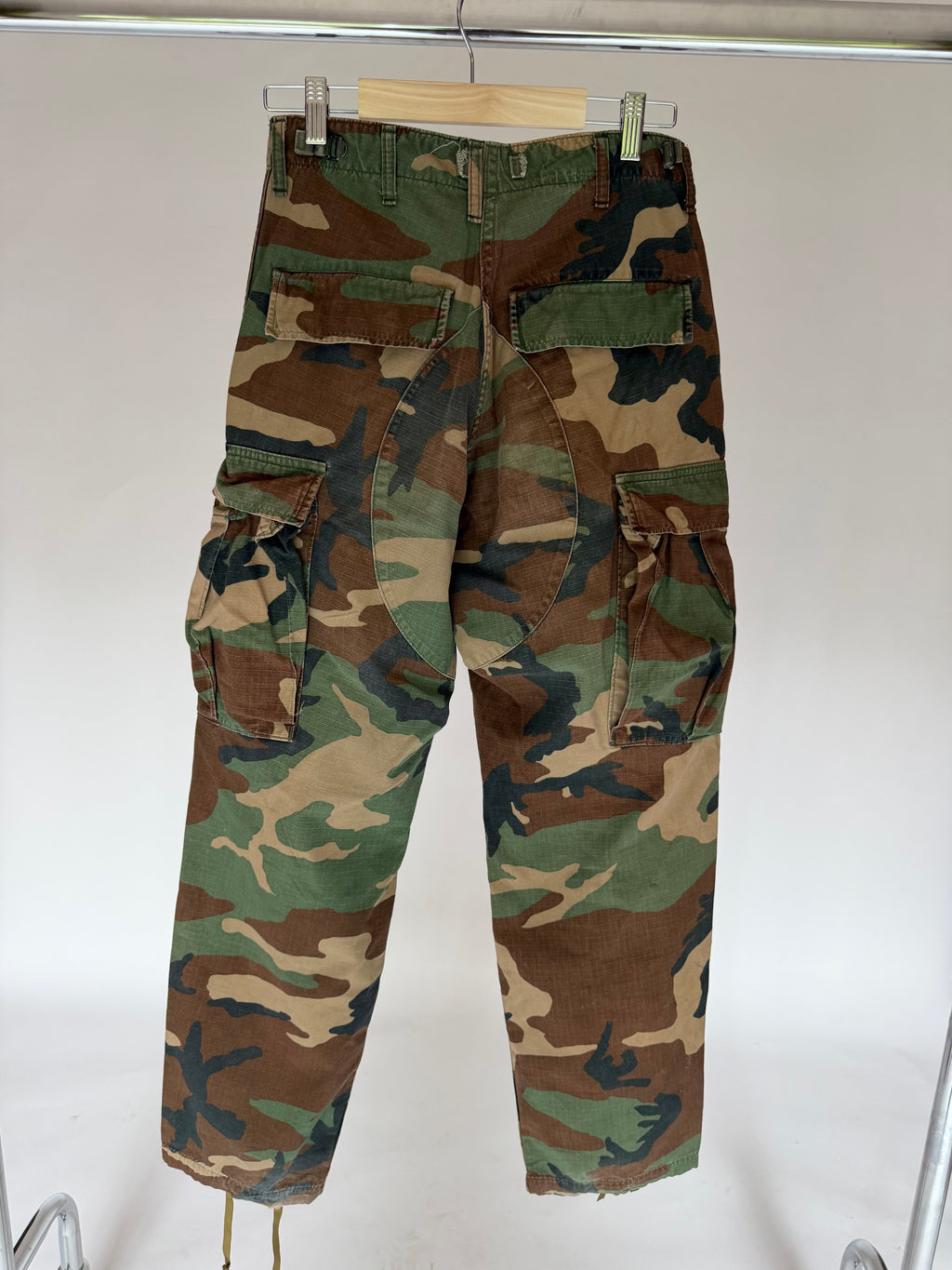 CAMO PANTS