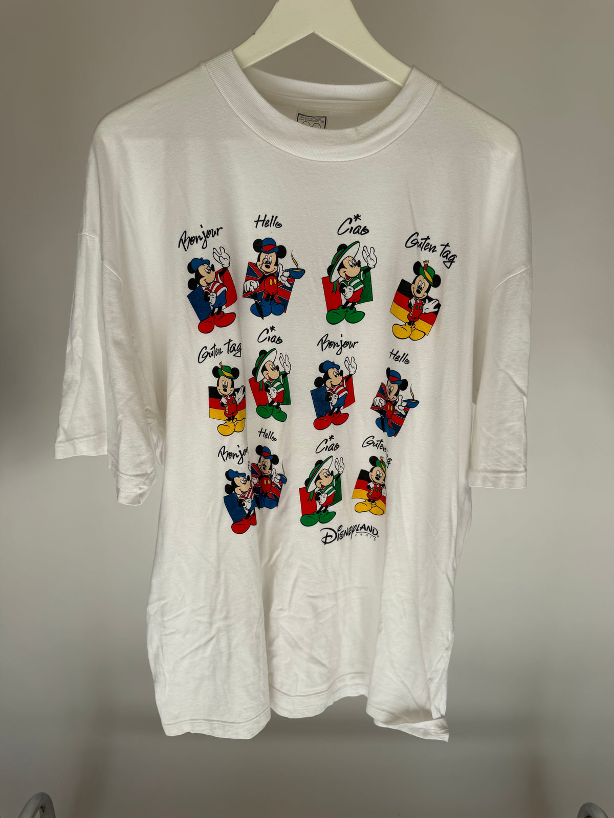 VINTAGE MICKEY AROUND THE WORLD TEE