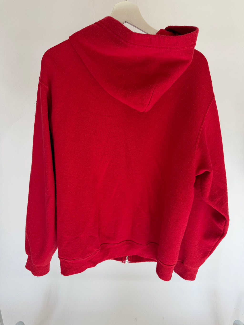 VINTAGE RED ZIP-UP HOODIE