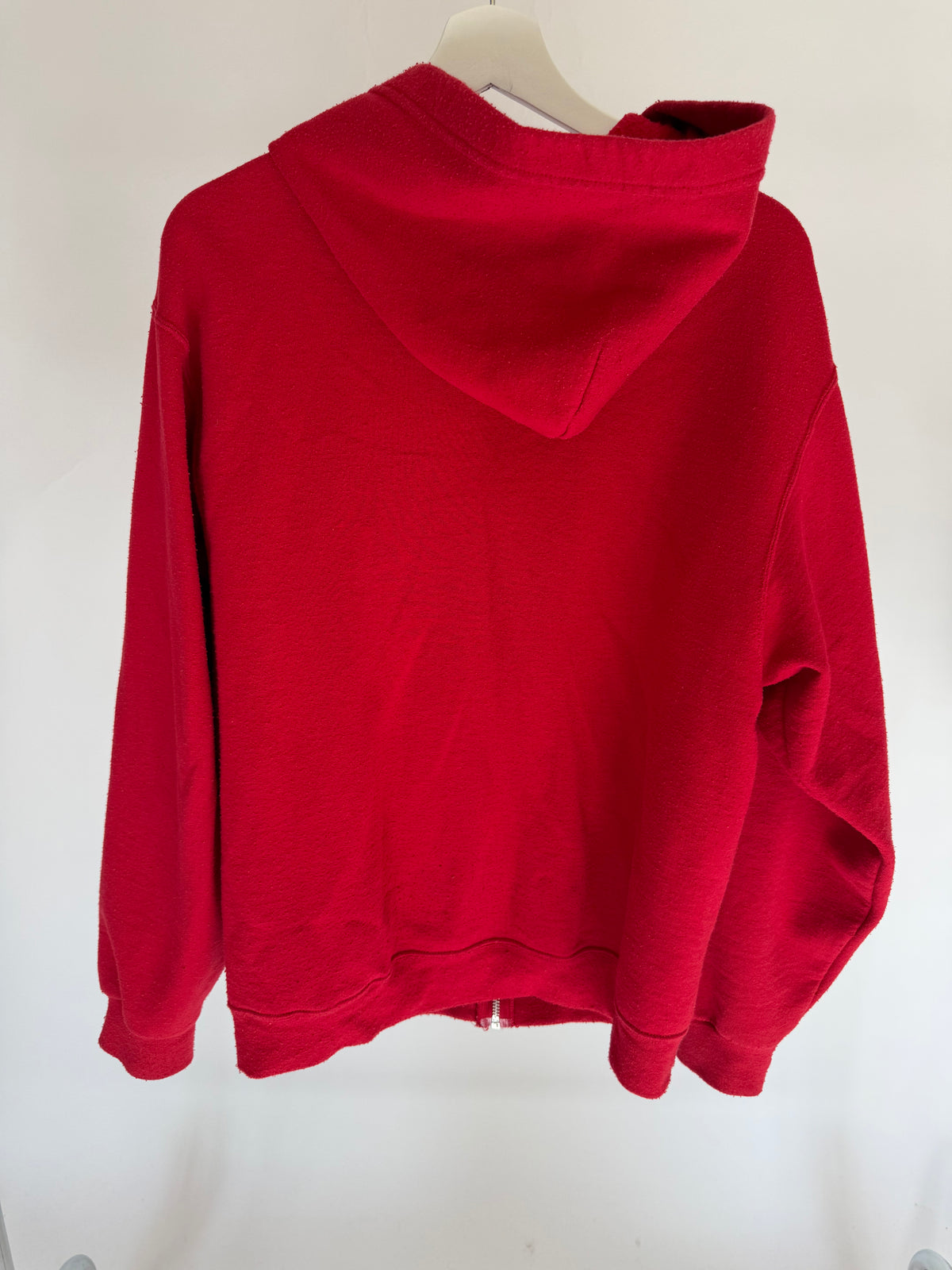 VINTAGE RED ZIP-UP HOODIE