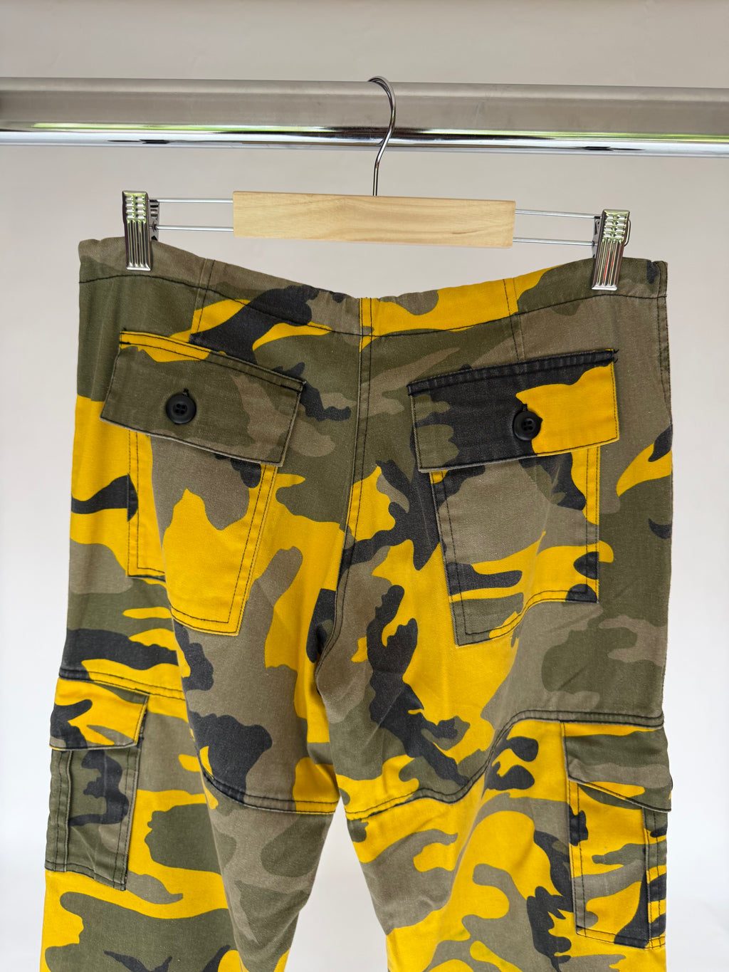 VINTAGE YELLOW CAMO PANTS