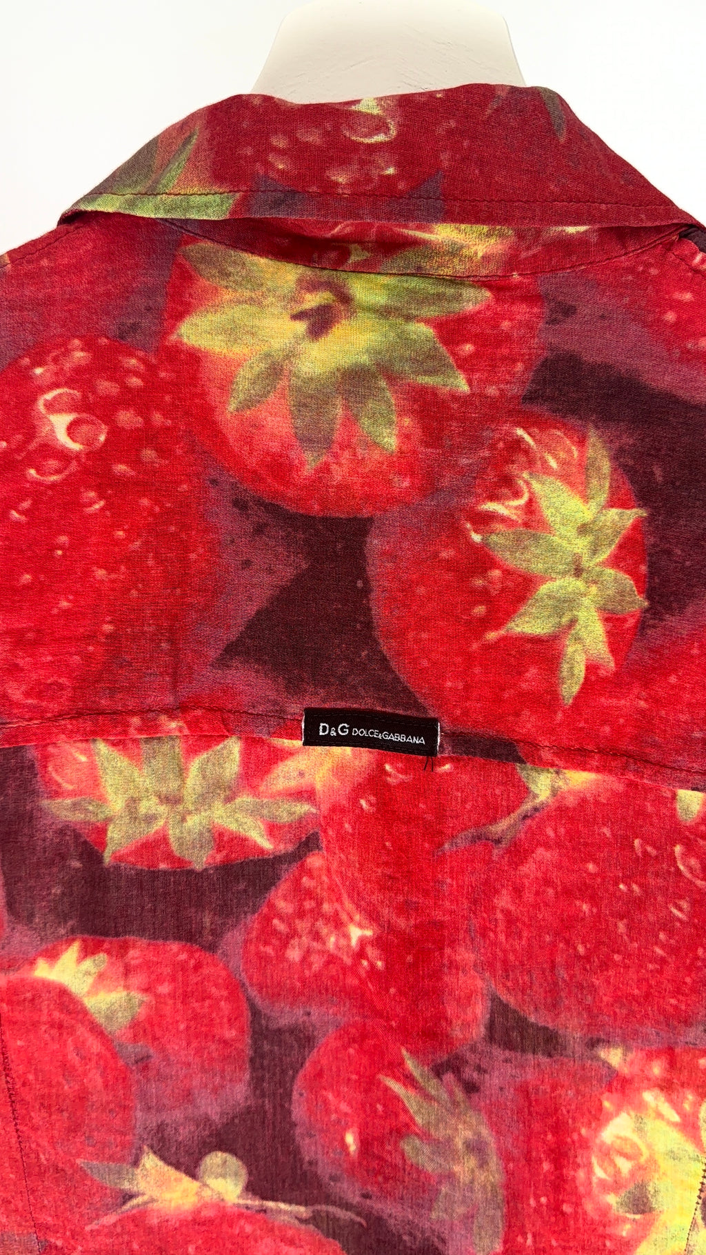 VINTAGE DOLCE & GABBANA STRAWBERRY TOP