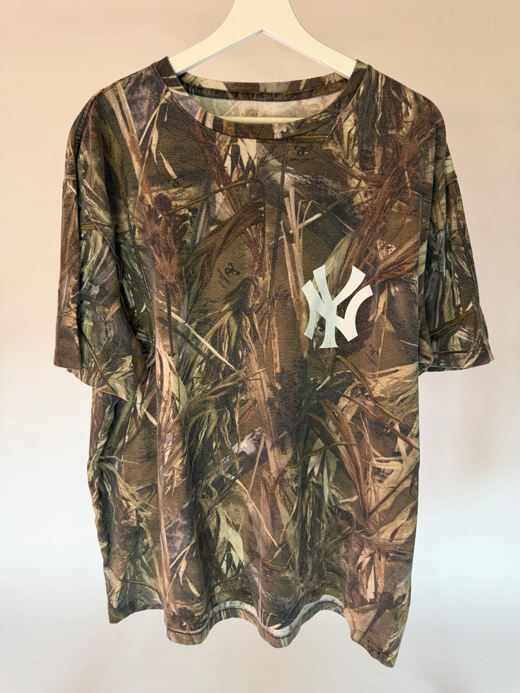 VINTAGE NY YANKEES CAMO TEE