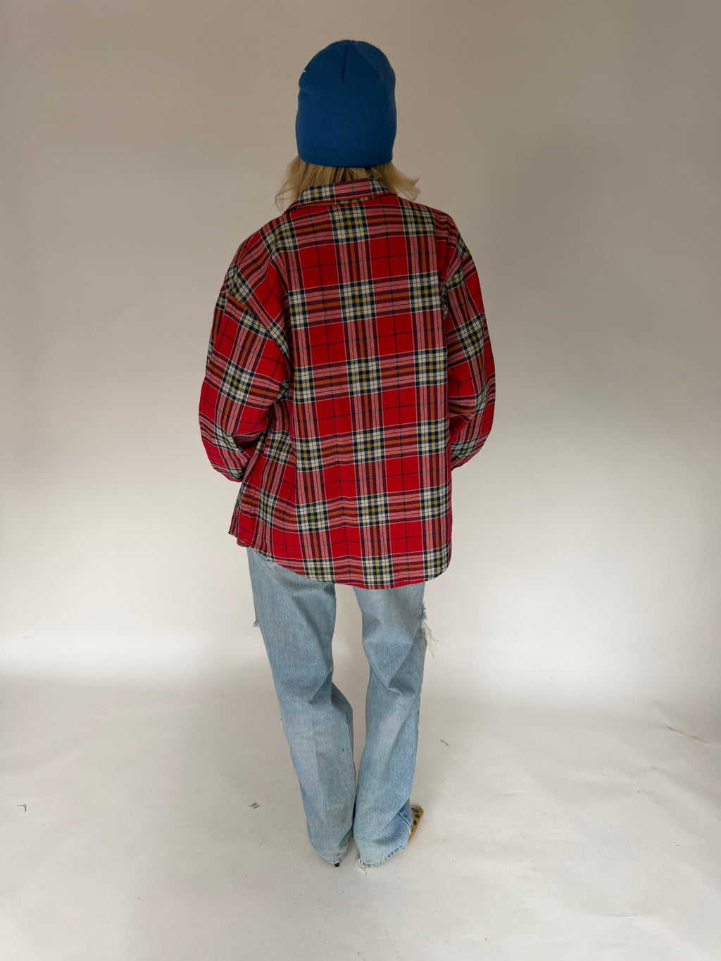 VINTAGE RED PLAID FLANNEL SHIRT