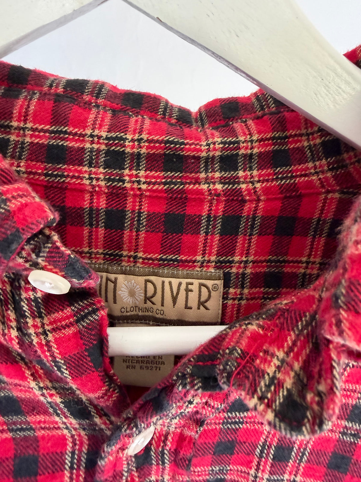 VINTAGE RED PLAID FLANNEL