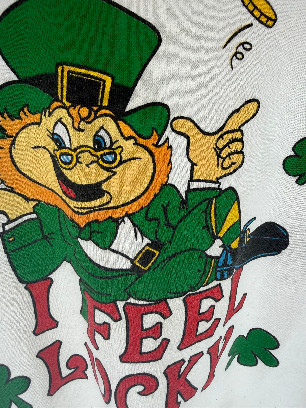 VINTAGE I FEEL LUCKY SWEATSHIRT
