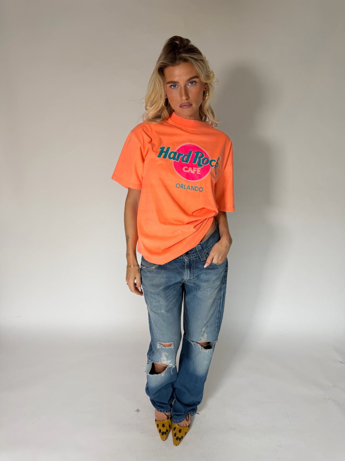 VINTAGE ORANGE HARD ROCK CAFE ORLANDO TEE