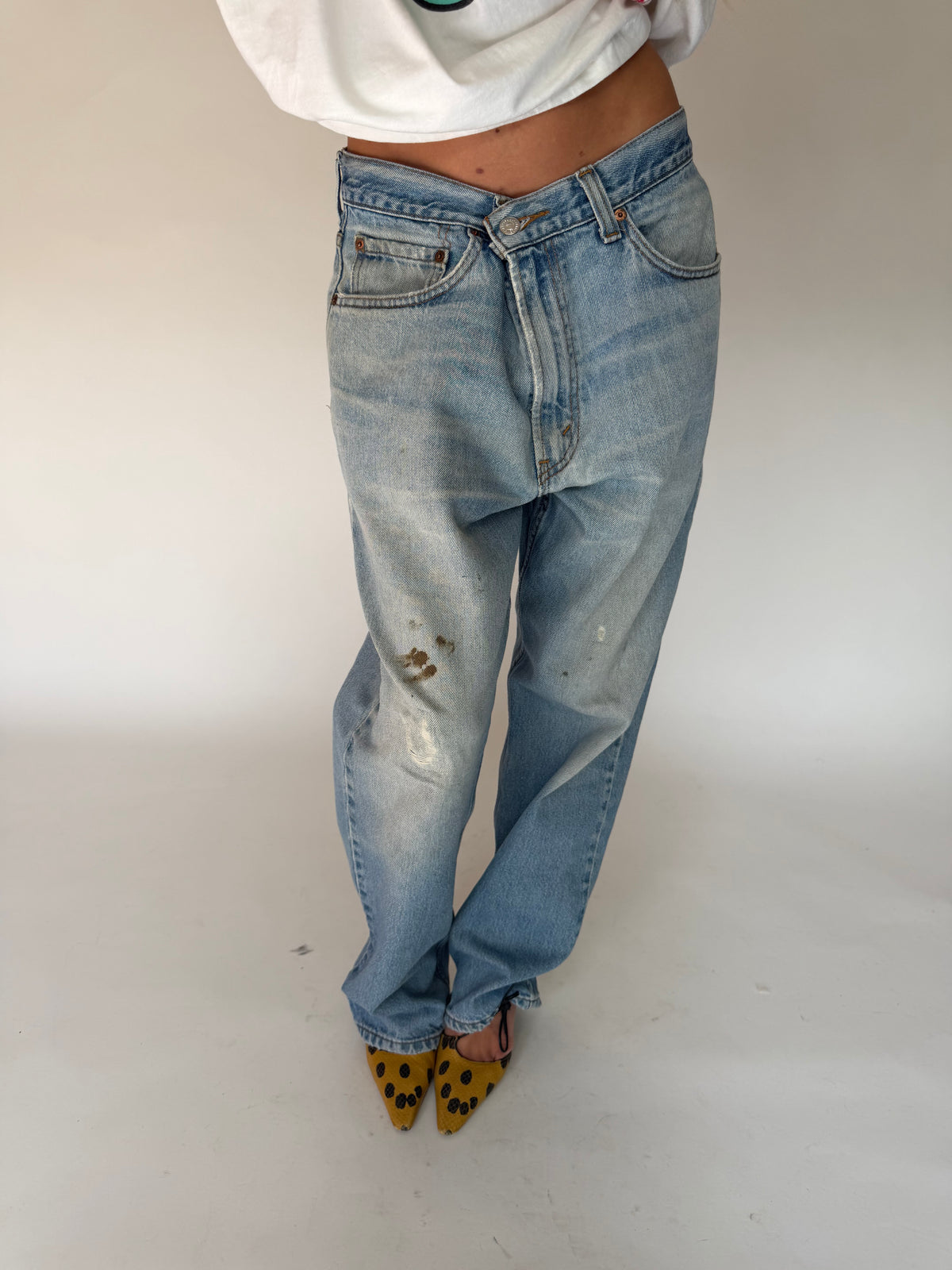 VINTAGE LEVI’S 550 PAINT JEANS