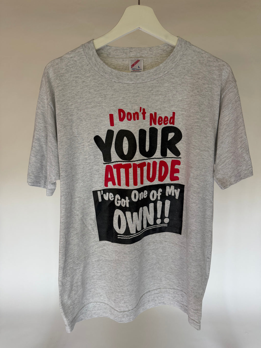 VINTAGE ATTITUDE GRAPHIC TEE