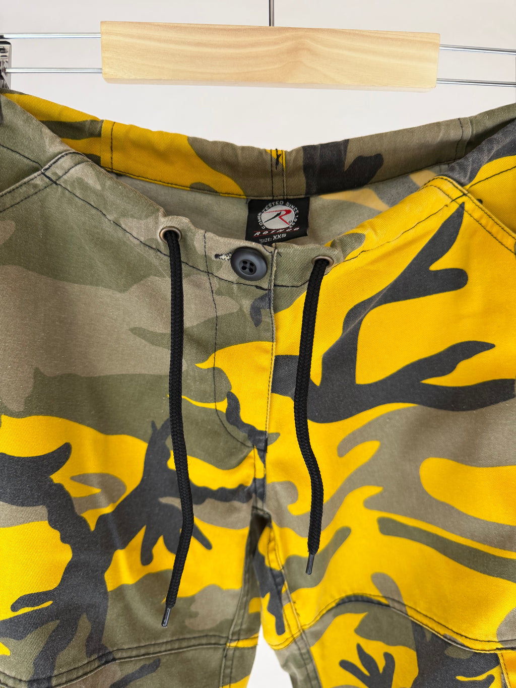 VINTAGE YELLOW CAMO PANTS