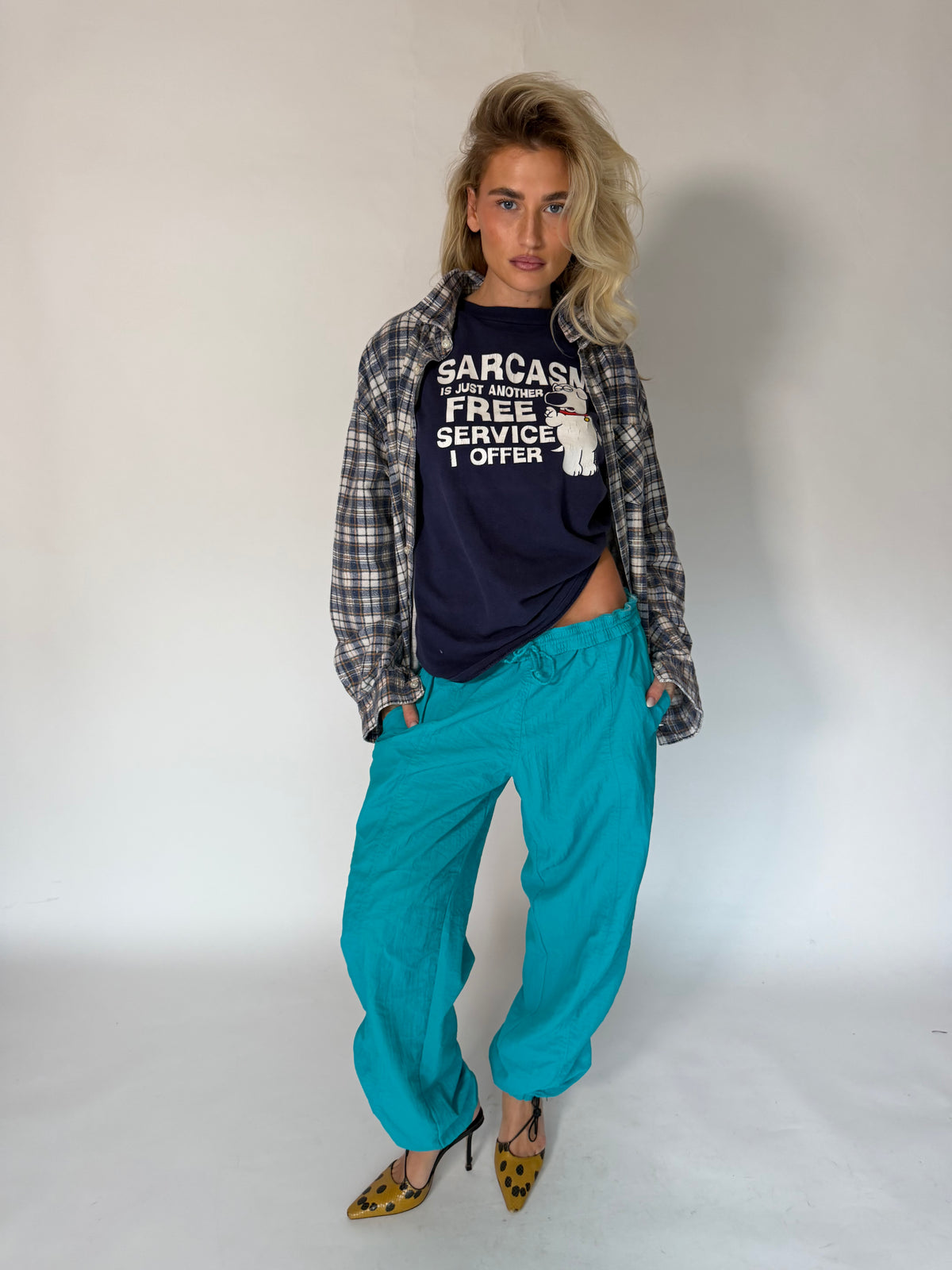 VINTAGE BLUE & WHITE PLAID FLANNEL SHIRT