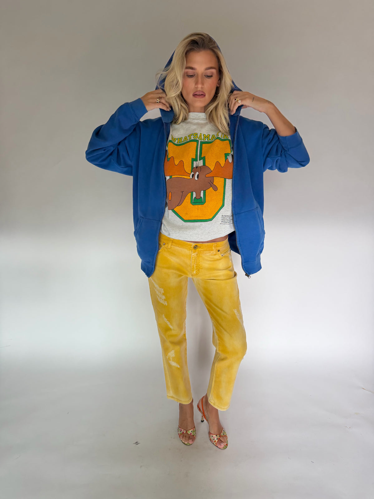VINTAGE BLUE FRUIT OF THE LOOM ZIP HOODIE