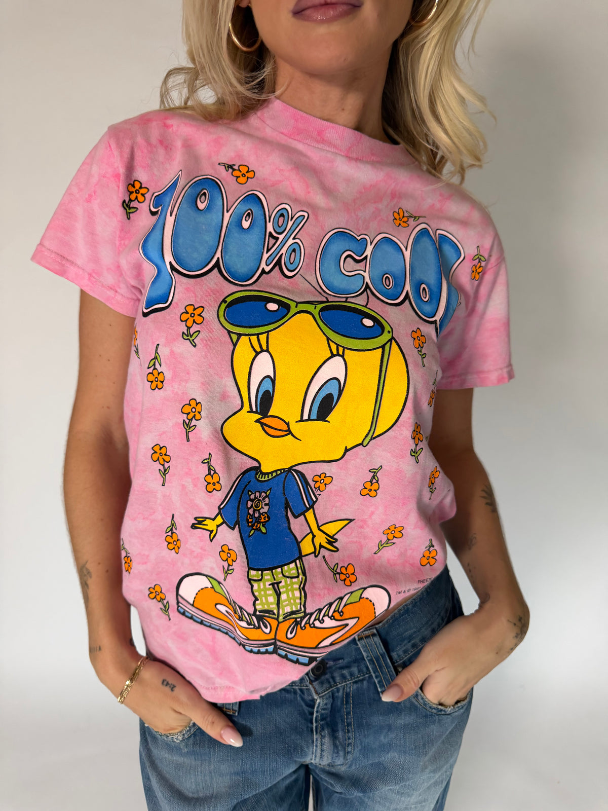 VINTAGE PINK TIE-DYE TWEETY GRAPHIC TEE
