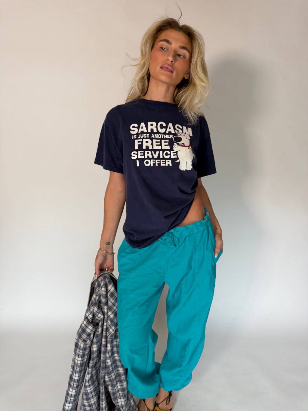 VINTAGE SARCASM GRAPHIC TEE