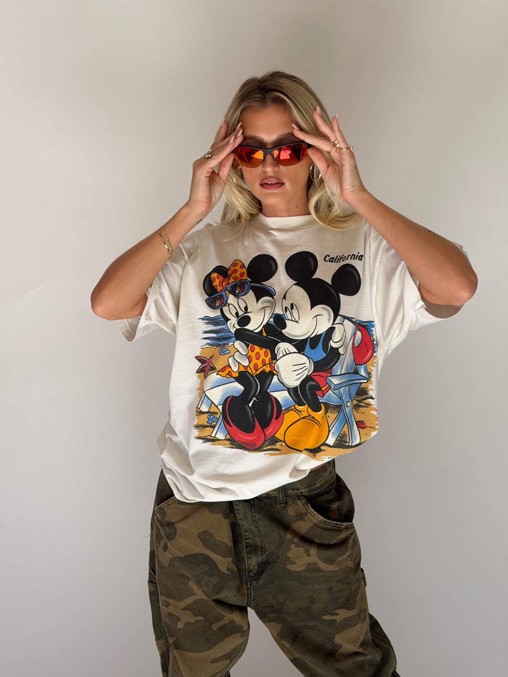 VINTAGE 90’S MICKEY & MINNIE CALIFORNIA TEE