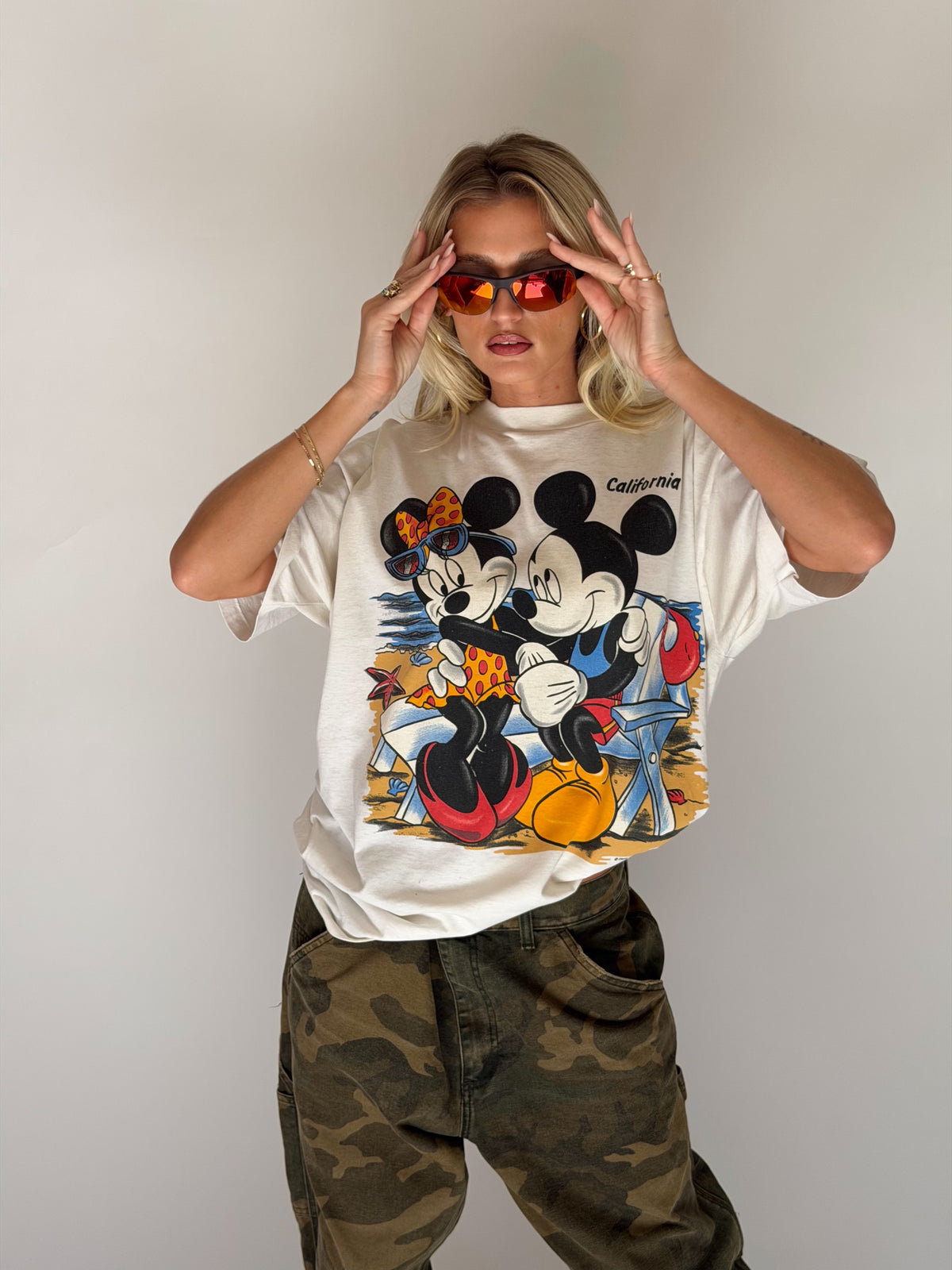 VINTAGE 90’S MICKEY & MINNIE CALIFORNIA TEE
