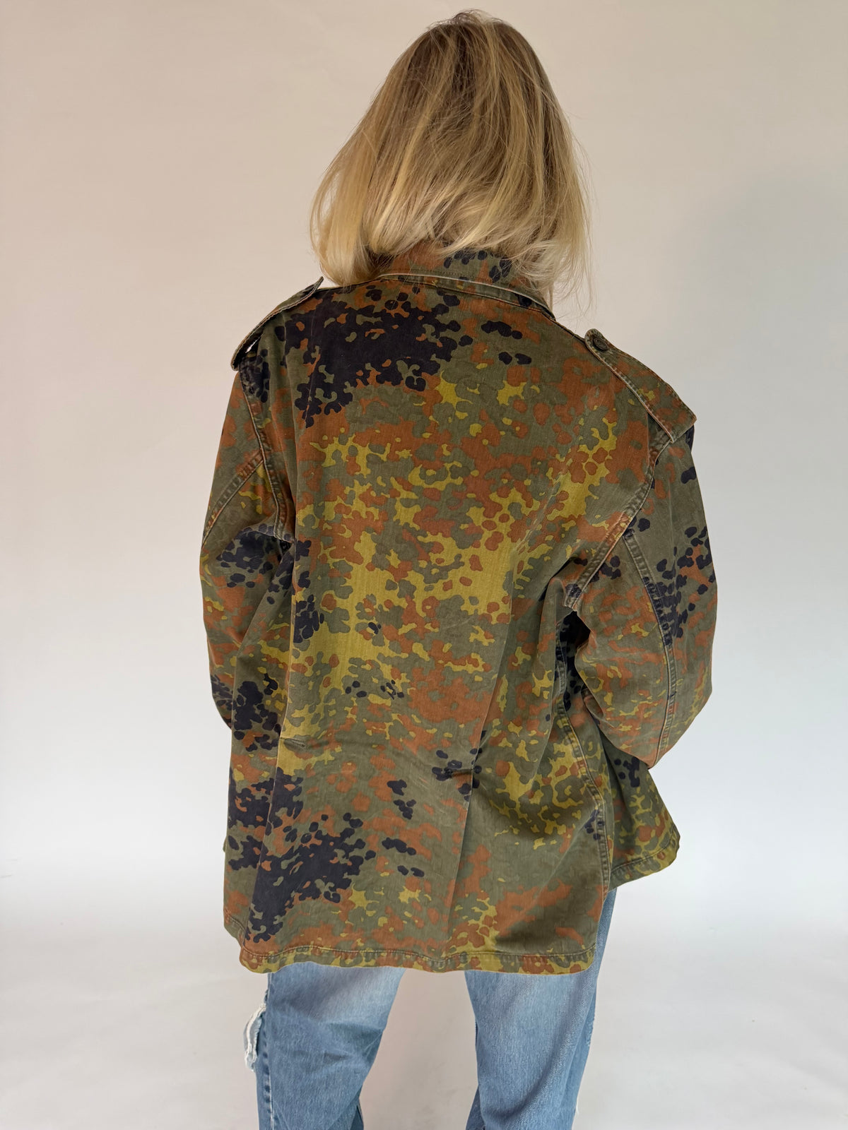 VINTAGE CAMO MILITARY JACKET