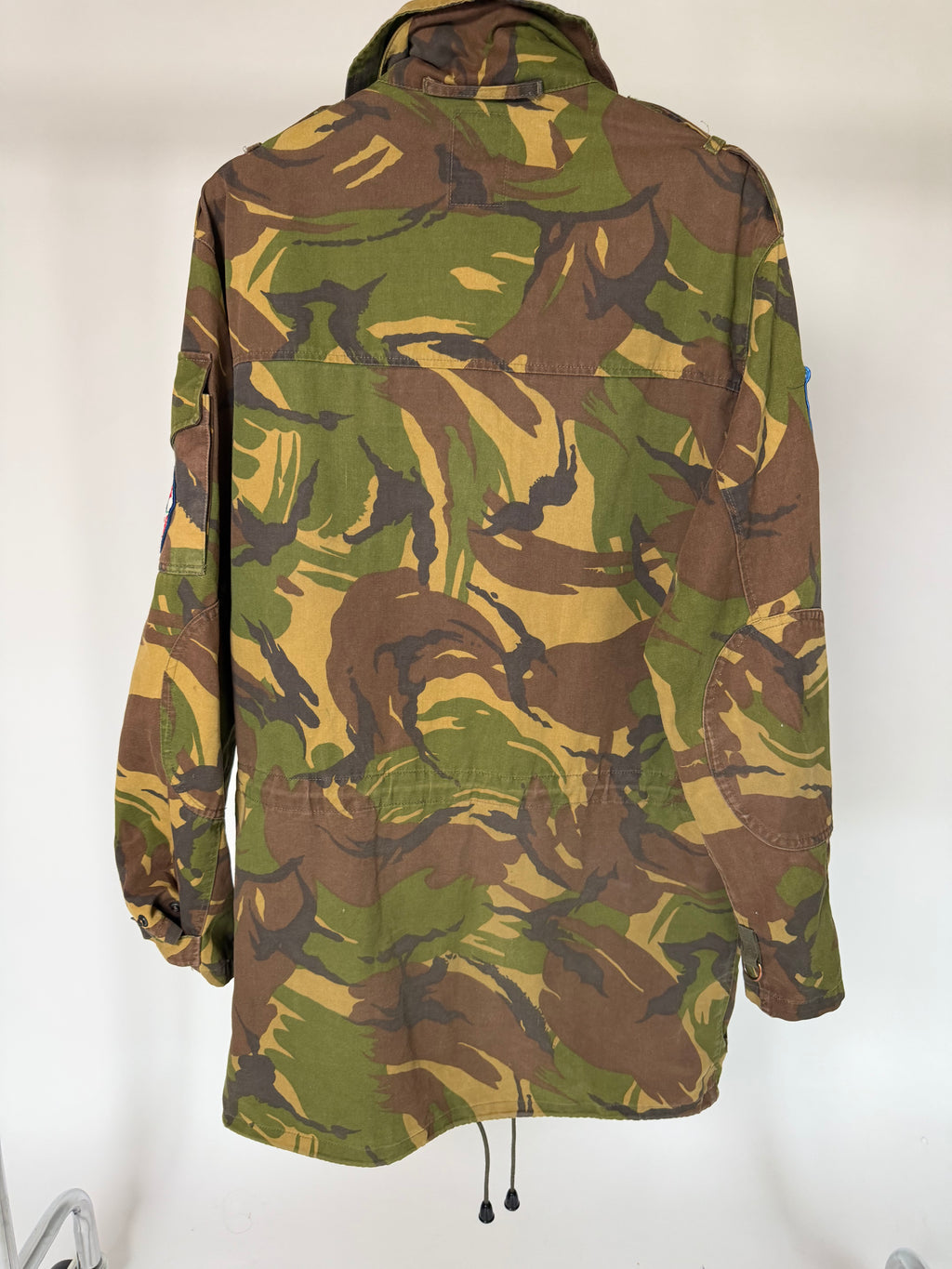 VINTAGE CUSTOMIZED CAMO PATCH JACKET