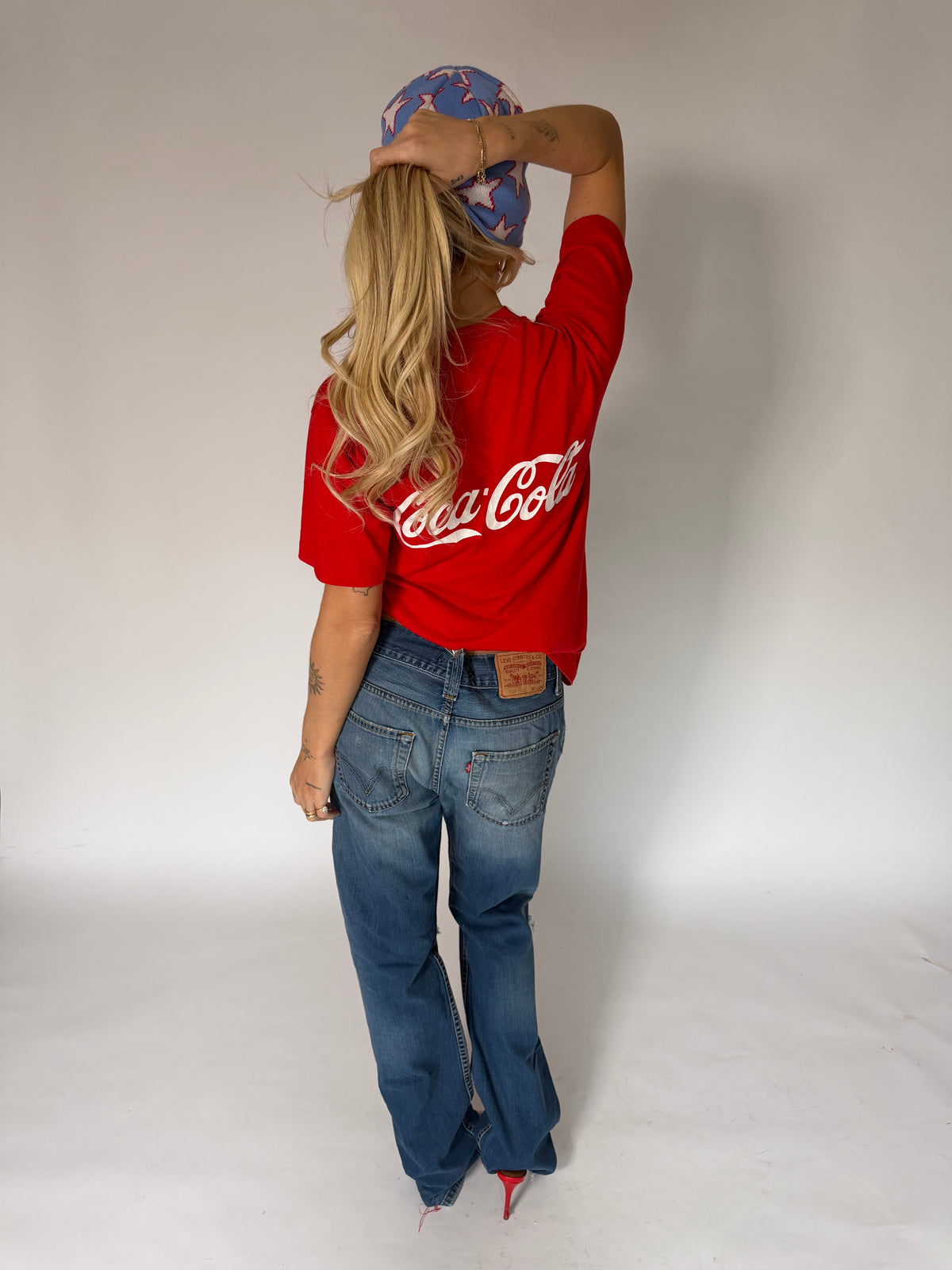 VINTAGE RED 1987 TRACK & FIELD COCA COLA GRAPHIC TEE